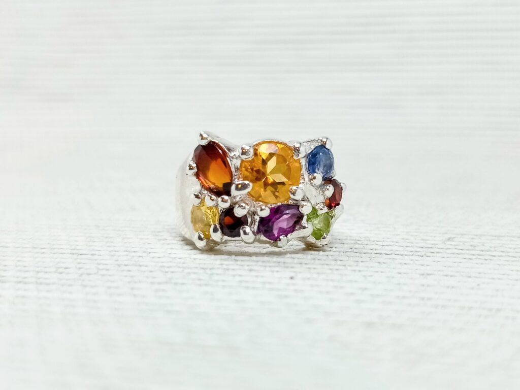 Bague multicolore